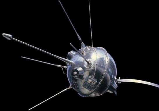 🛰 2 janvier 1959 : Luna 1, premier satellite soviétique lancé vers la Lune échappe à l'attraction terrestre