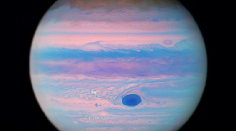 Hubble dévoile une image inédite de Jupiter dans l’ultraviolet !