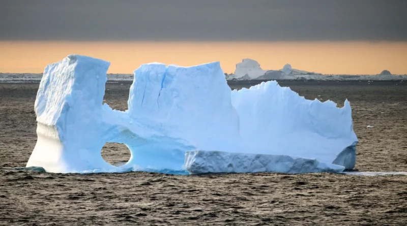 L’Antarctique sur le point de franchir un point de bascule ?